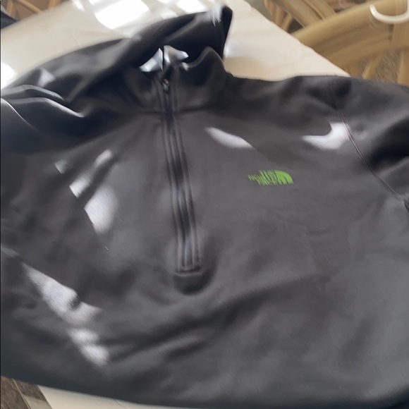 North face jacket - Picture 6 of 8